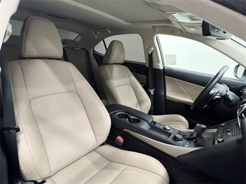 Certified 2019 Lexus IS 300 image 12