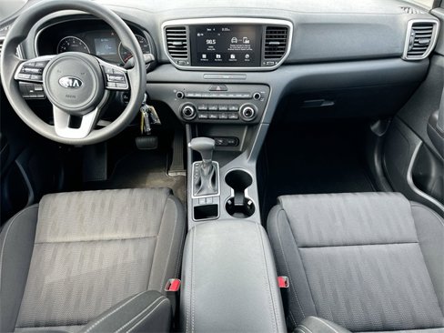 Used 2022 Kia Sportage LX image 10