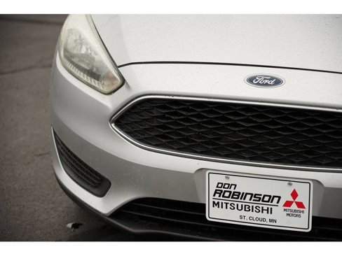 Used 2016 Ford Focus SE image 9