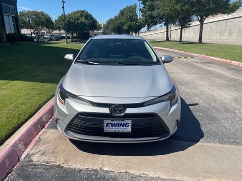 Used 2023 Toyota Corolla LE image 21