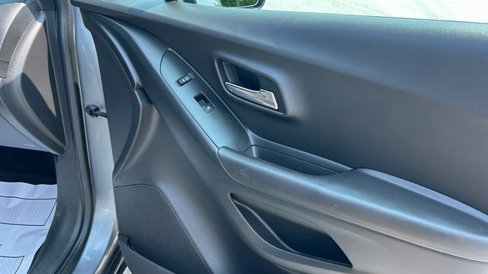 Used 2019 Chevrolet Trax LT w/ LT Convenience Package image 44