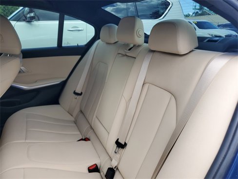 Used 2021 BMW 330i Sedan w/ Convenience Package image 11