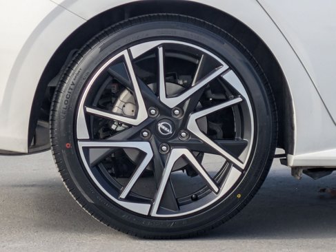 Used 2024 Nissan Sentra SR image 9