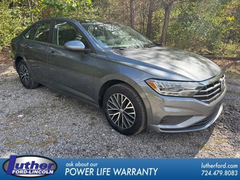 Used 2021 Volkswagen Jetta SE w/ SE Cold Weather Package image 1
