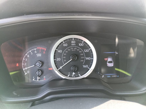 Used 2022 Toyota Corolla LE image 16