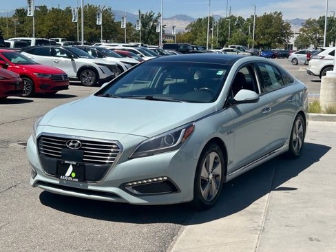 Used 2016 Hyundai Sonata Limited w/ Option Group 02 image 8