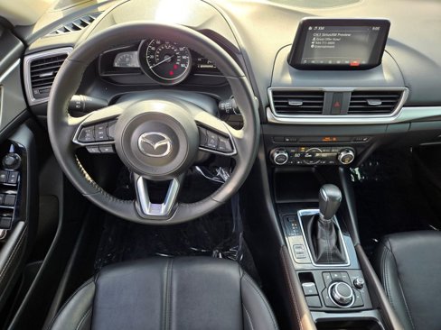 Used 2018 MAZDA MAZDA3 Touring image 13