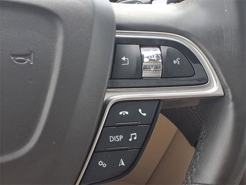 Used 2020 Lincoln Nautilus Reserve image 15