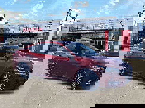 Used 2021 Nissan Sentra SR image 8