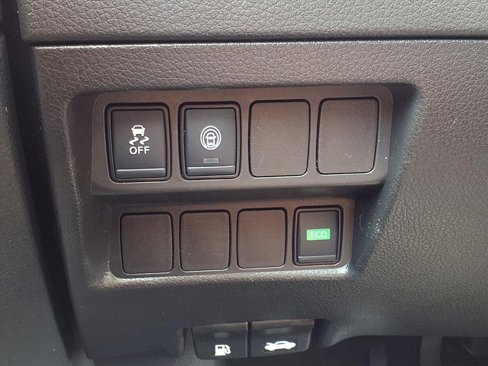 Used 2019 Nissan Rogue Sport SV image 10