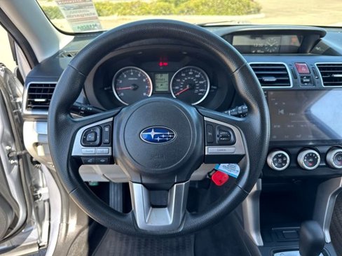 Used 2017 Subaru Forester 2.5i w/ Alloy Wheel Package image 8