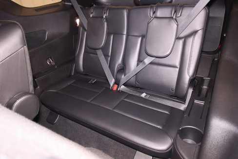 Certified 2020 Ford Explorer XLT w/ Equipment Group 202A image 18