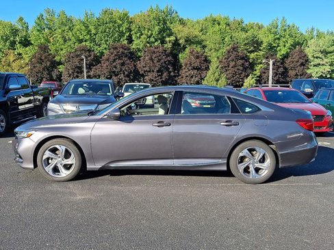 Used 2018 Honda Accord EX image 8