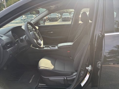 Used 2024 Nissan Sentra SV image 23