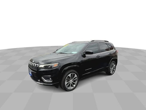 Used 2019 Jeep Cherokee Overland w/ Technology Group image 4