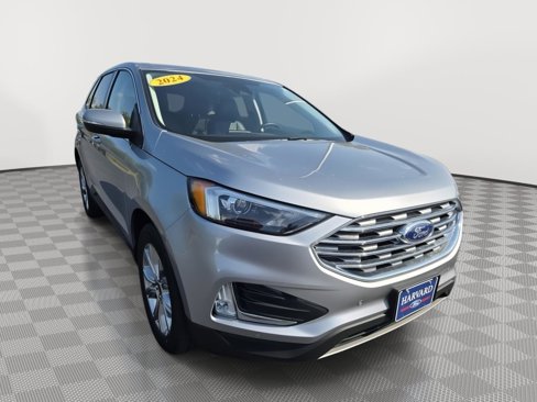 Used 2024 Ford Edge Titanium image 1