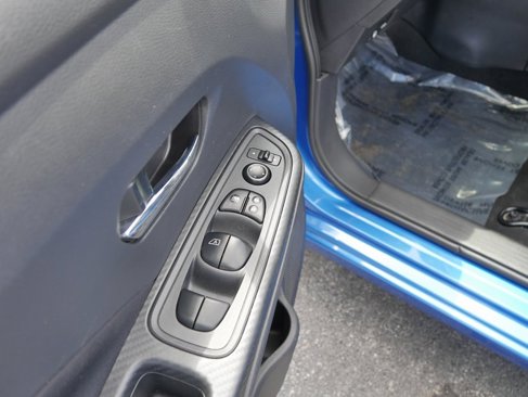 Used 2021 Nissan Versa SV image 15