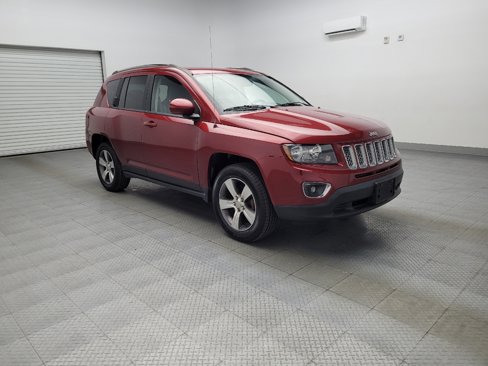 Used 2017 Jeep Compass High Altitude image 13