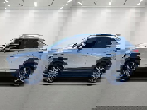 Used 2022 MAZDA CX-30 AWD 2.5 S w/ Premium Package image 3