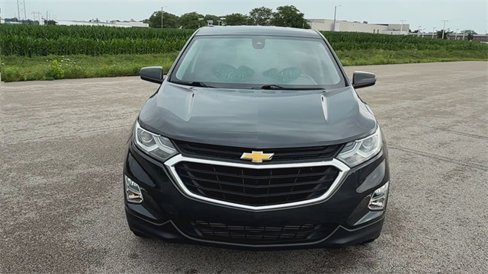 Used 2020 Chevrolet Equinox LT w/ Driver Convenience Package image 3