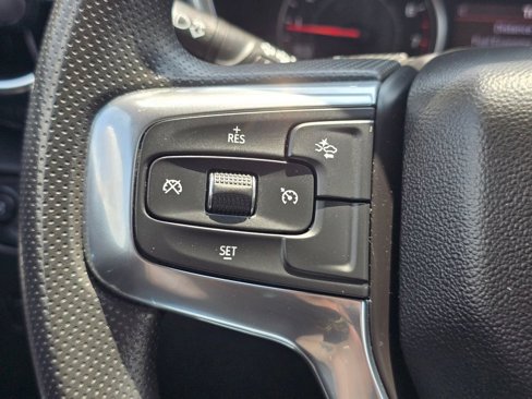 Used 2023 Chevrolet Blazer LT image 32