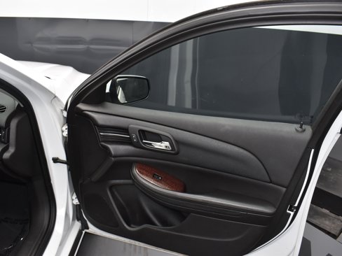 Used 2013 Chevrolet Malibu LT image 15