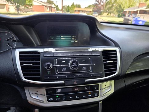 Used 2013 Honda Accord Sport image 12