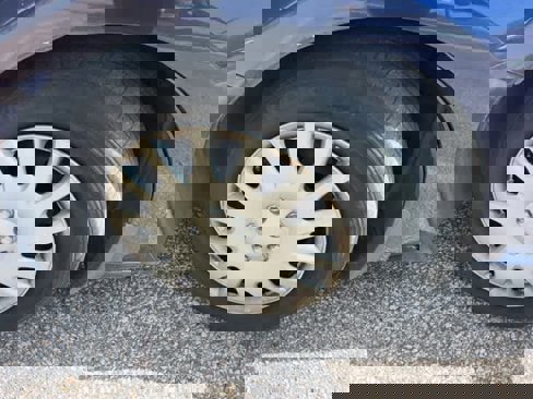 Used 2010 Honda Accord LX image 2