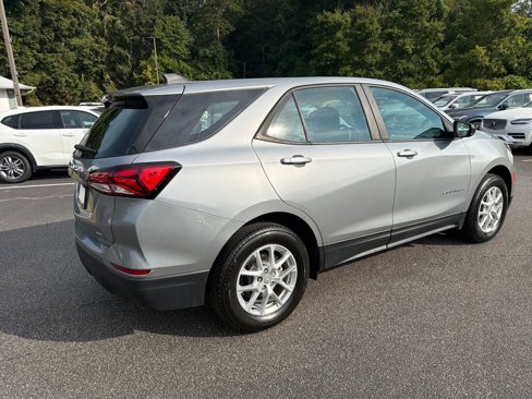Used 2023 Chevrolet Equinox LS image 5