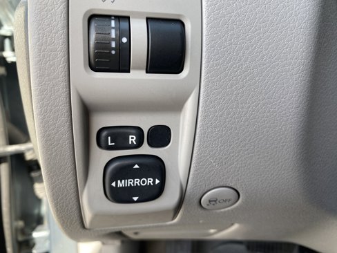 Used 2010 Subaru Forester 2.5X image 14