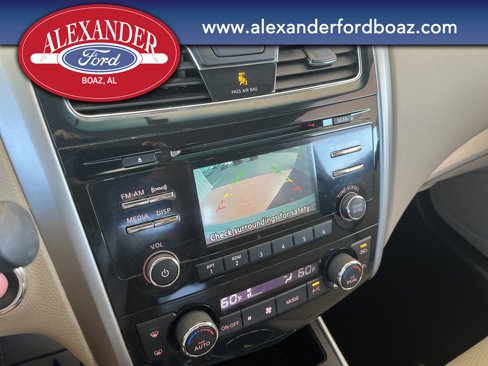 Used 2015 Nissan Altima 2.5 SV image 23