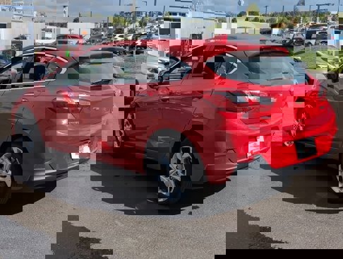 Used 2018 Chevrolet Cruze Premier image 5