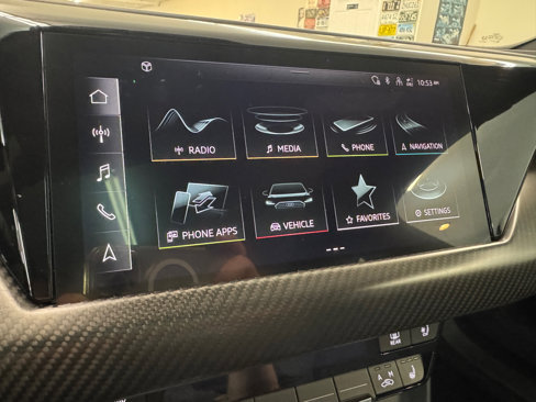 Used 2022 Audi e-tron GT Premium Plus image 15