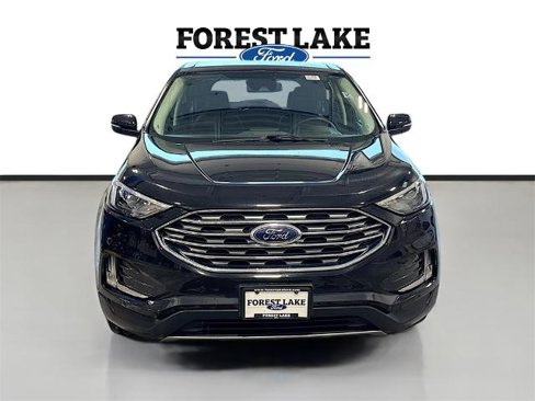 Certified 2024 Ford Edge Titanium image 2