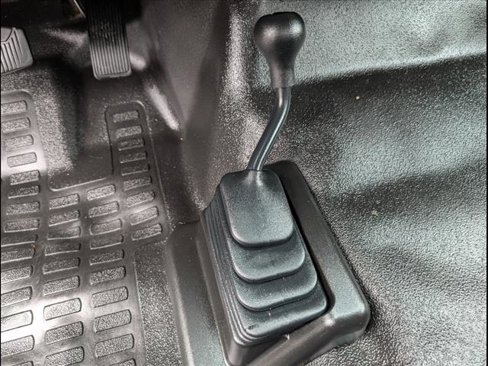 Used 2010 Ford F250 XLT image 9