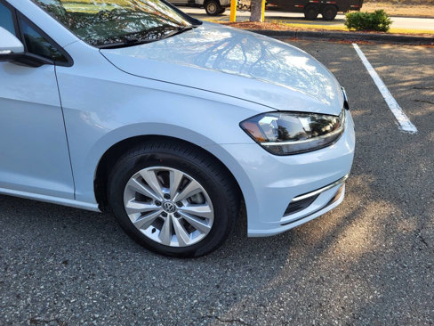 Used 2019 Volkswagen Golf S image 6