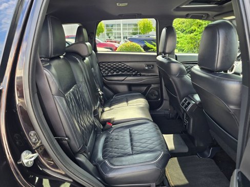 Used 2020 Mitsubishi Outlander GT image 46