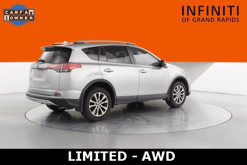 Used 2016 Toyota RAV4 Limited image 3