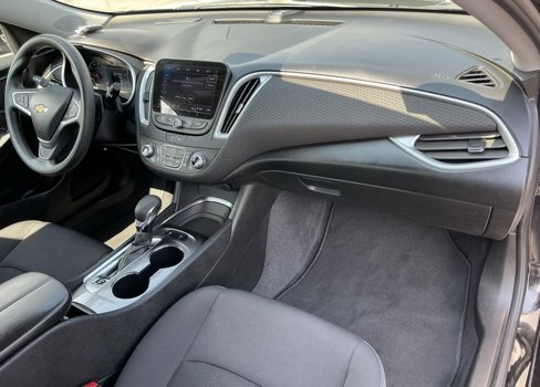 Used 2022 Chevrolet Malibu LT image 29