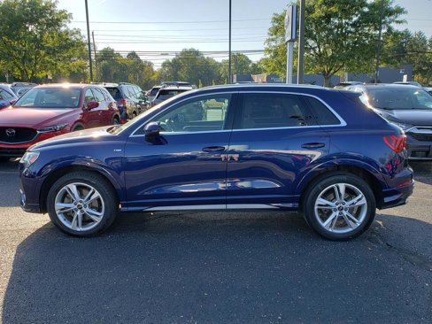 Used 2022 Audi Q3 2.0T Premium Plus w/ Premium Plus Package image 2