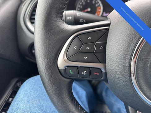 Used 2022 Jeep Renegade Latitude w/ Convenience Group image 21