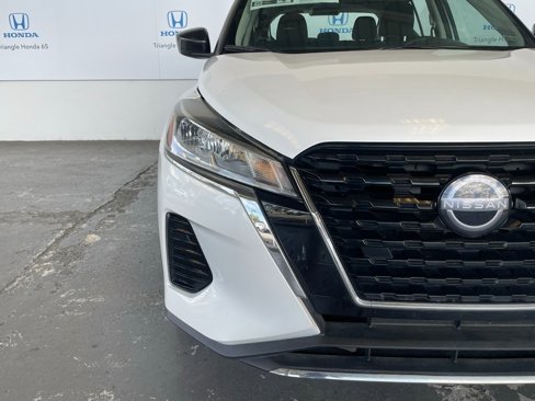 Used 2024 Nissan Kicks SV image 23