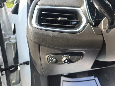 Certified 2023 Chevrolet Equinox LT image 11