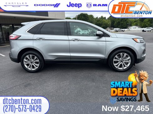 Used 2024 Ford Edge Titanium image 3