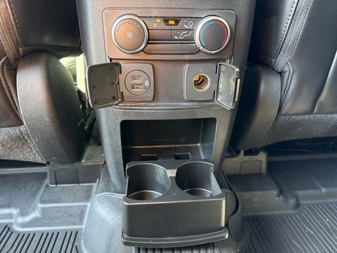 Used 2022 Ford Explorer XLT w/ Equipment Group 202A image 20
