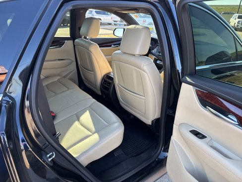 Used 2019 Cadillac XT5 Luxury image 13