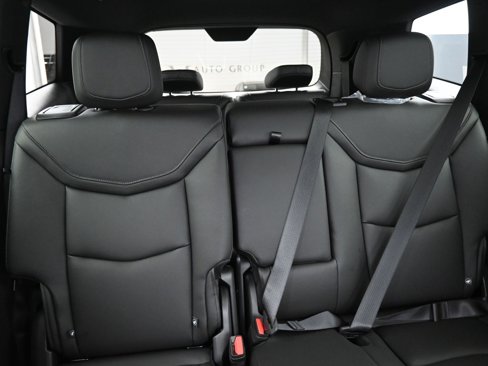 New 2025 Cadillac XT6 Luxury image 14