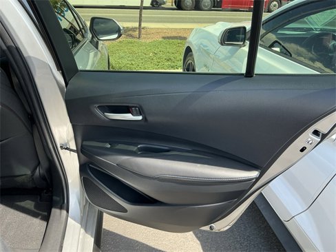 Used 2020 Toyota Corolla SE image 28