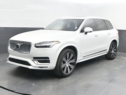 Certified 2023 Volvo XC90 B6 Ultimate image 3