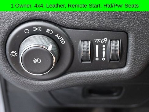 Used 2017 Jeep Cherokee Limited image 33